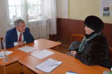 Уполномоченный по правам человека И. Чесницкий провел прием граждан по личным вопросам в МКУ «Центр работы с населением «Единство»