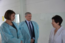 Уполномоченный И. Чесницкий посетил Николаевскую центральную районную больницу