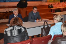 5 апреля Уполномоченный провел встречу с главой Бриаканского сельского поселения муниципального района им. П. Осипенко, сельскими депутатами и жителями, а также провел личный прием
