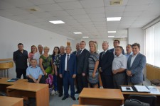 Уполномоченный по правам человека в Хабаровском крае принял участие в церемонии вручения мандатов вновь избранным членам Общественной наблюдательной комиссии