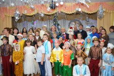 Игорь Чесницкий поздравил воспитанников детского дома с наступающим Новым Годом и Рождеством Христовым