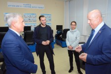 Уполномоченный И. Чесницкий посетил Всероссийский детский центр «Океан» во Владивостоке