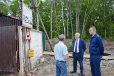 В ходе выездной проверки в Тополевском сельском поселении Уполномоченный проверил состояние дорог